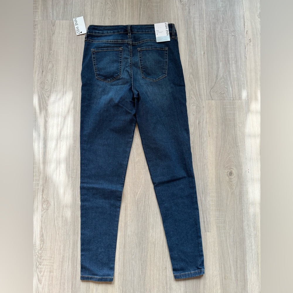NWT Nine West Dark Blue Skinny Jeans - Picture 2 of 5